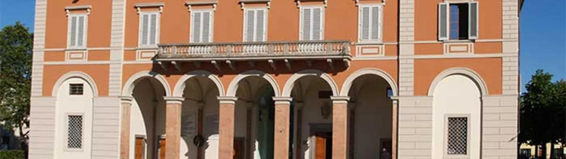 Descrizione immagine non disponibile