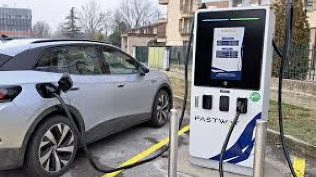 Colonna elettrica Fastway